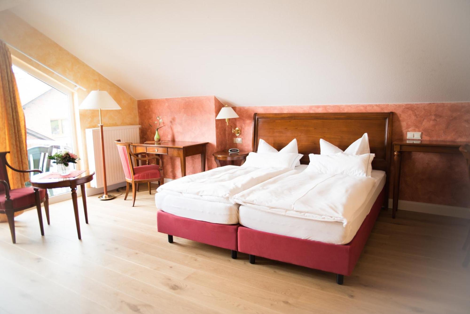 Hotel Tannenhof Bad Wünnenberg Kültér fotó